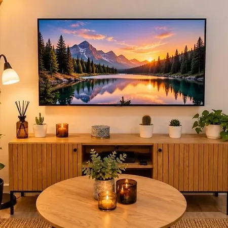 Apartman Modern With Ac & Sauna Access Near Old Town *